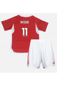 Nottingham Forest Chris Wood #11 Jalkapallovaatteet Lasten Kotipeliasu 2023-24 Lyhythihainen (+ Lyhyet housut)